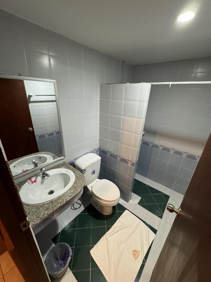 P Chaweng Hotel Ко Самуи Екстериор снимка