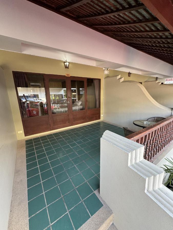 P Chaweng Hotel Ко Самуи Екстериор снимка