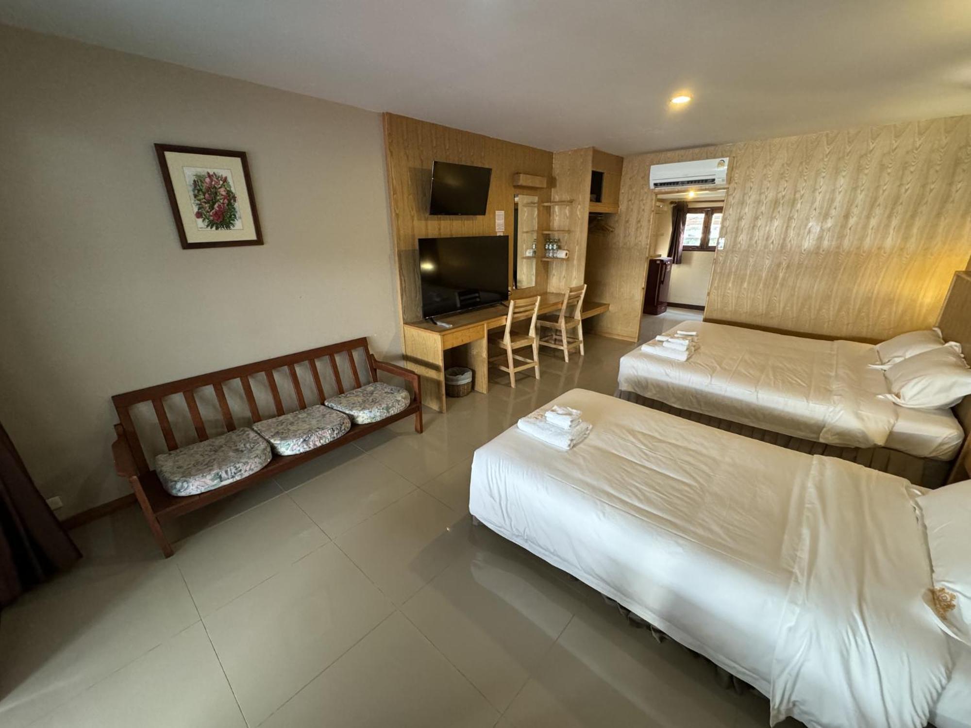 P Chaweng Hotel Ко Самуи Екстериор снимка