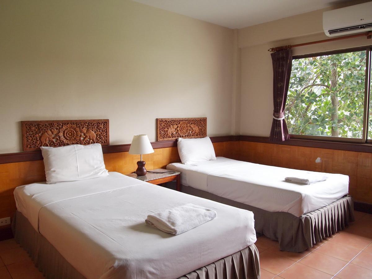 P Chaweng Hotel Ко Самуи Екстериор снимка